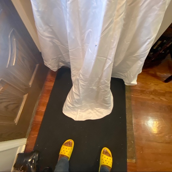 Plus size wedding dress - Picture 7 of 13